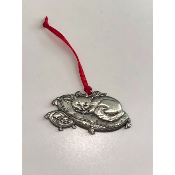 Madison Ave Night Before Christmas NotA Creature Was Stirring Cat Mouse Ornament - Picture 6 of 7